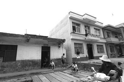 鄂州离奇强奸案主角被刺死 五百人为凶手求情